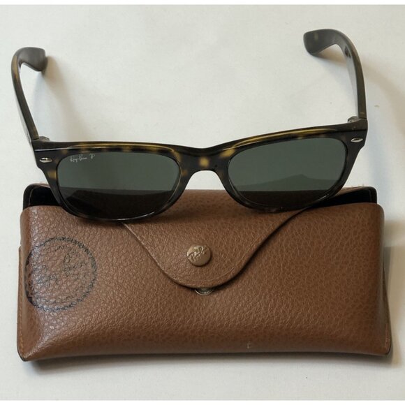 Ray-Ban Other - Ray-Ban New Wayfarer Tortoise Classic RB2132 902 52/18 145 3N Made In Italy